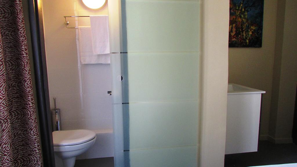 29225597.jpg